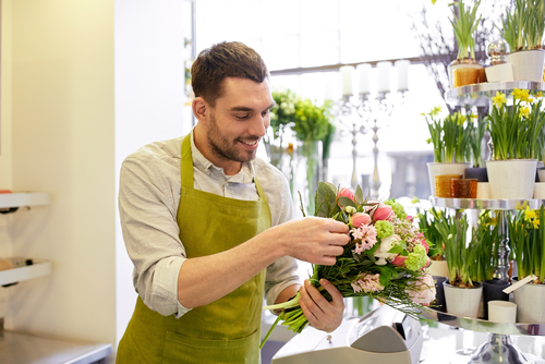 fleuriste, un métier de tradition qui se développe de plus en plus en franchise